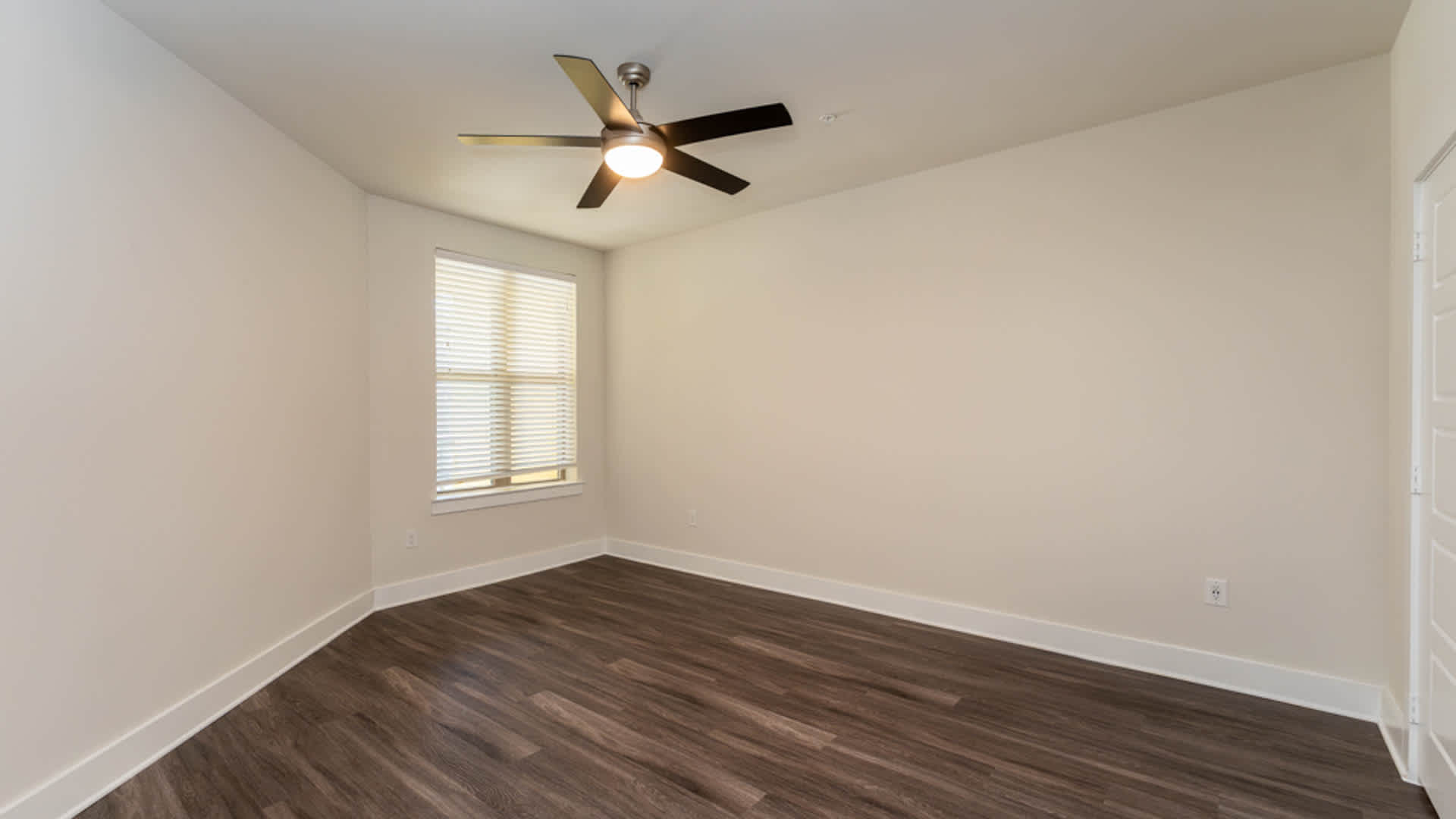 St Johns West Apartments – photo 5