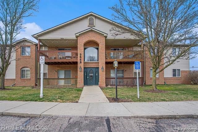 2658 STADIUM VIEW Drive – photo 1