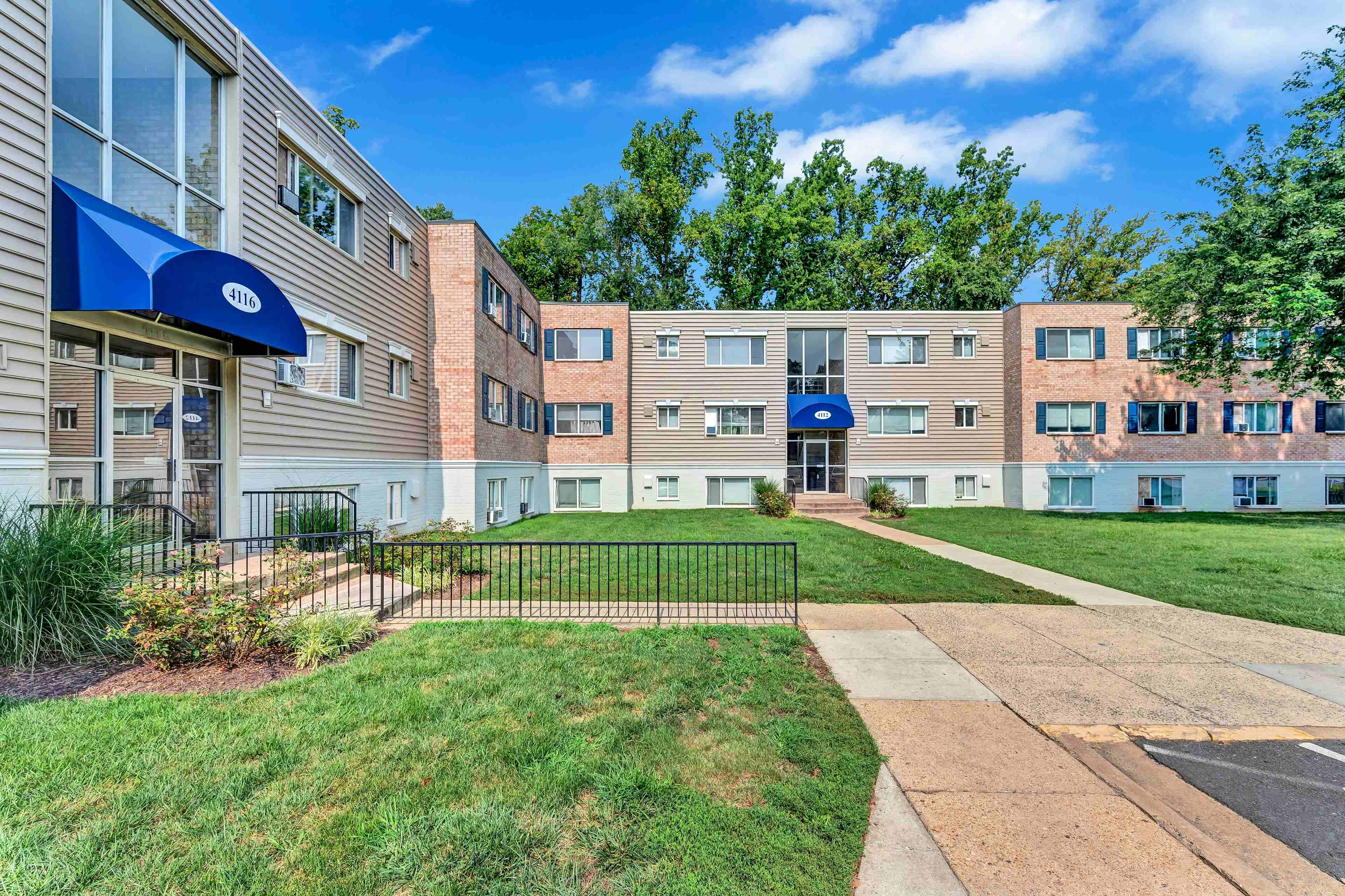 Fairmont Gardens Apartments – photo 2