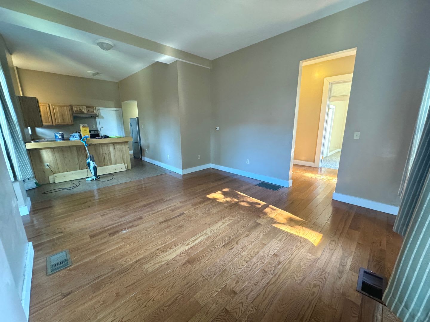 6 Bedroom 2 Bathroom House Next To Semo S Campus Large Yard Internet Included – photo 5