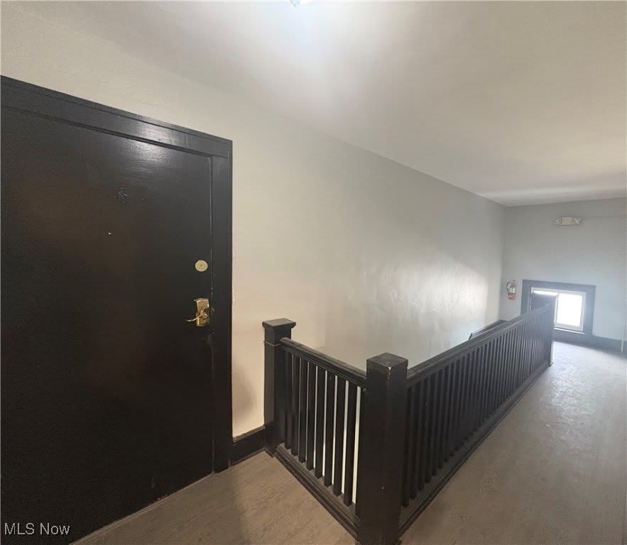14236 Lakeshore Boulevard – photo 3