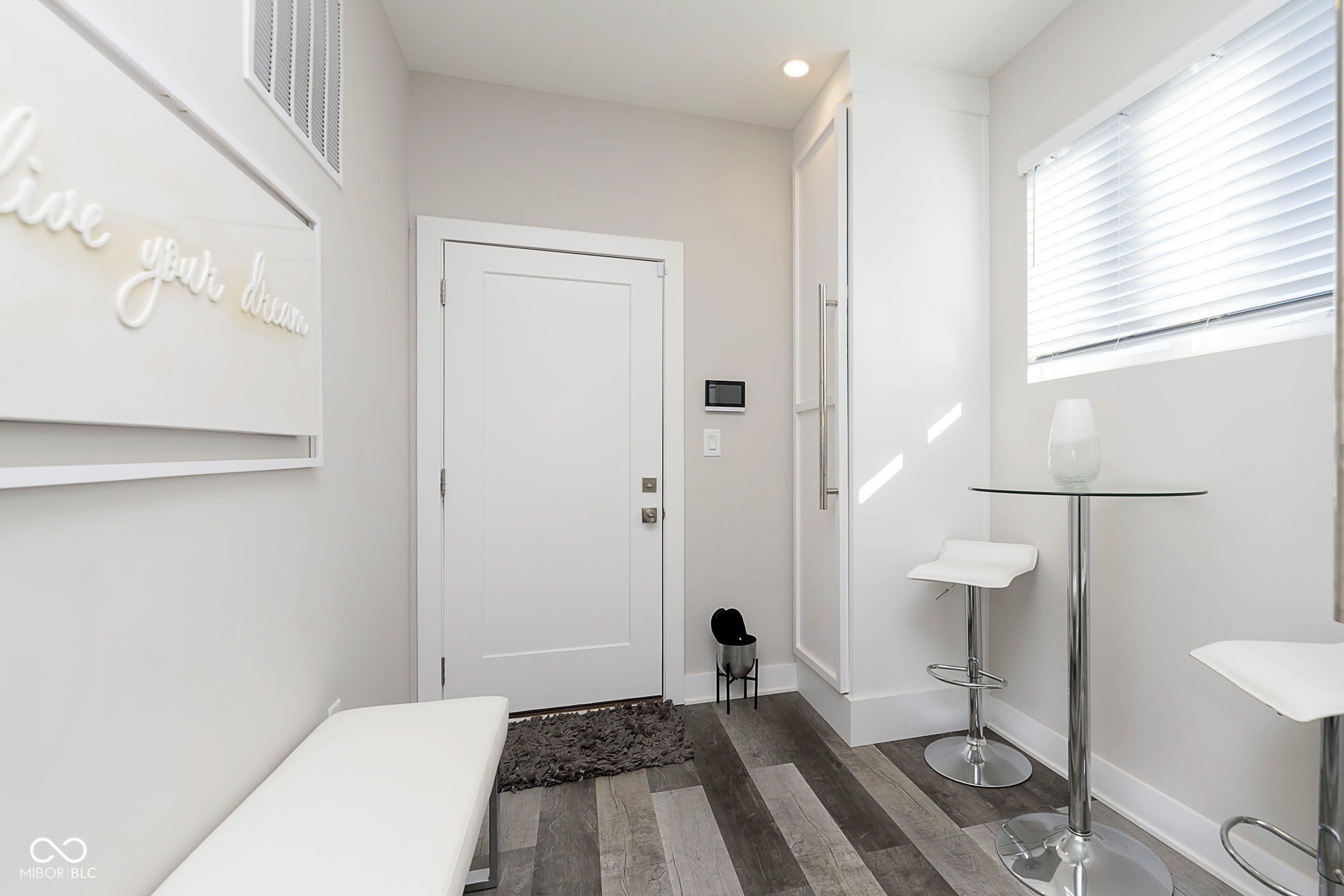 429 W 86Th Street – photo 3