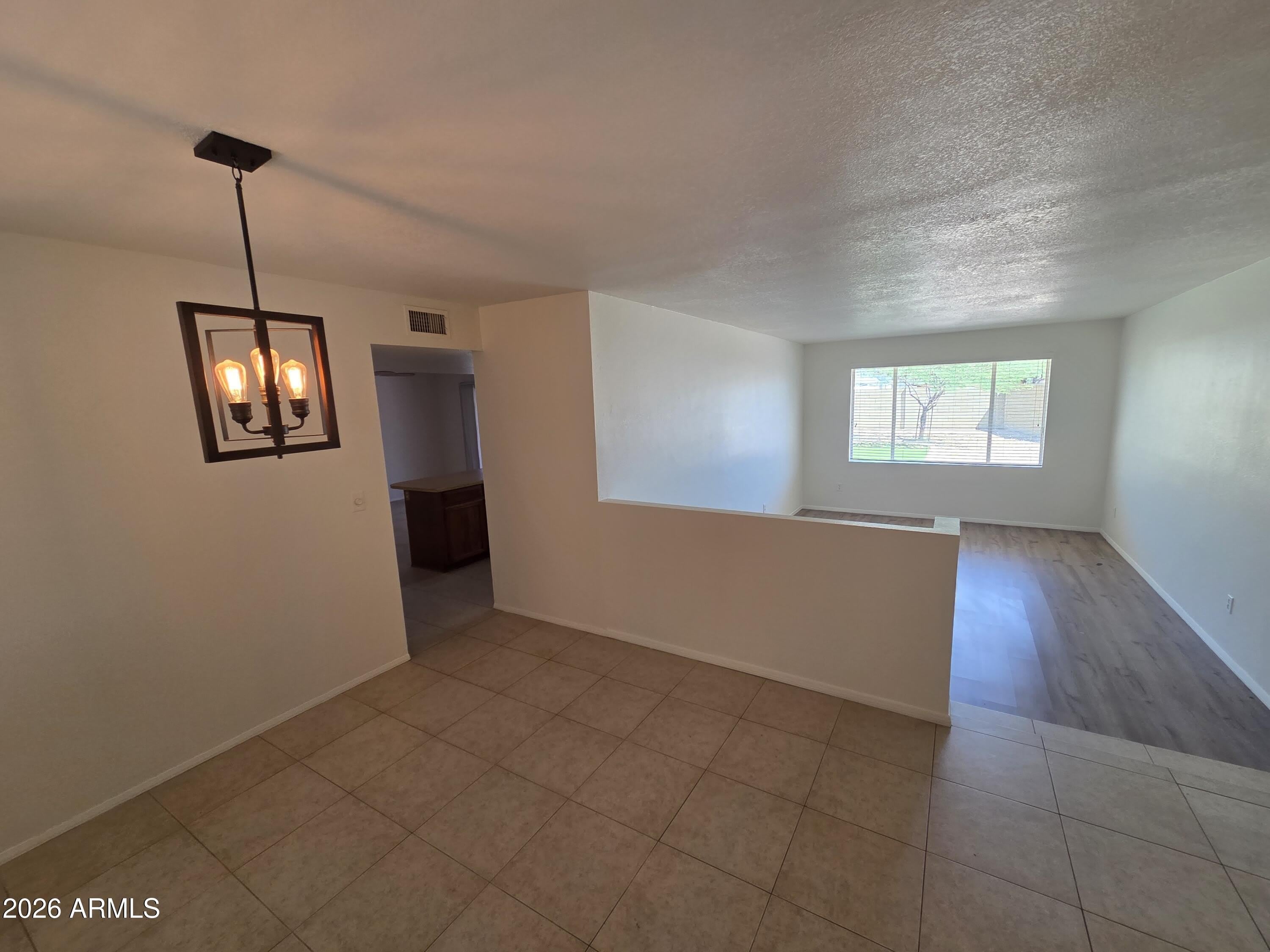 3746 W SURREY Avenue – photo 4