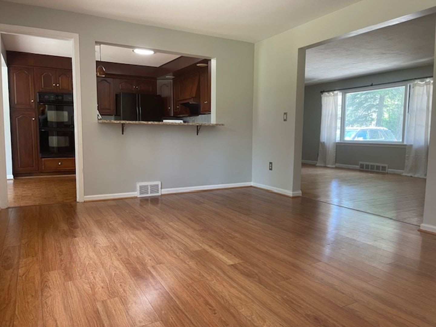 3 Bedroom / 1.5 Bath Home – photo 3