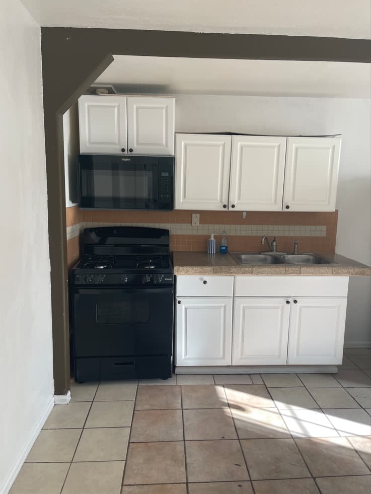 124 East Evans Avenue – photo 5
