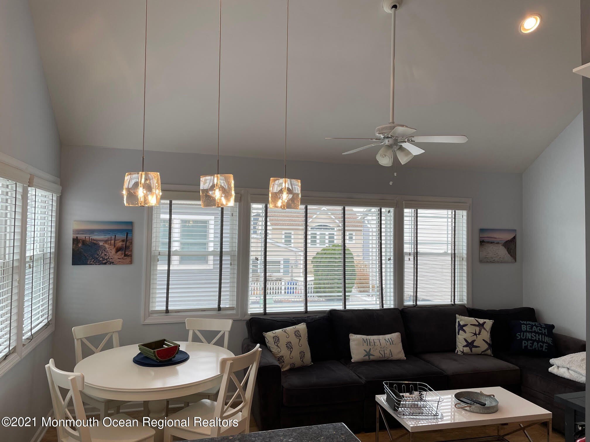106 W Pompano Way – photo 2