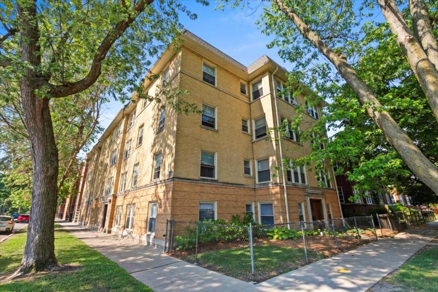 4314 N Spaulding Ave – photo 2