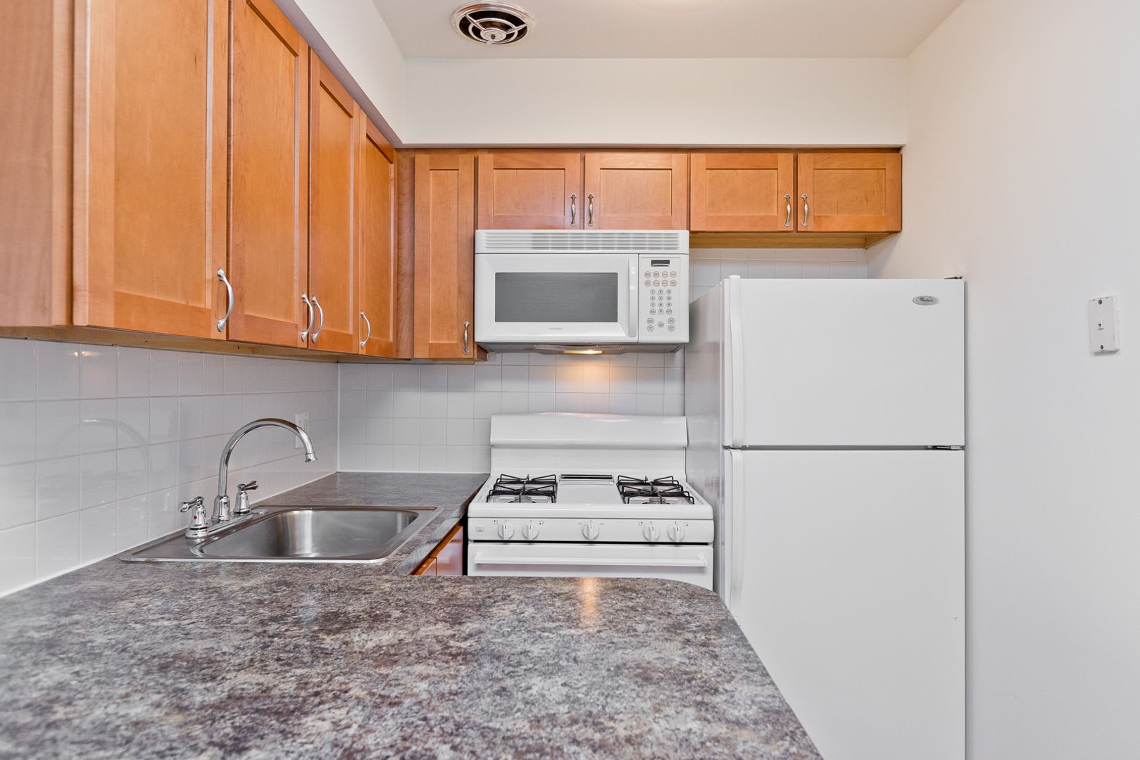 Winthrop Station Apartments – photo 4