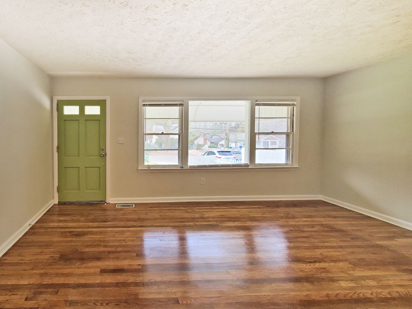 Cutest 2/1 Bungalow in Hapeville – photo 5