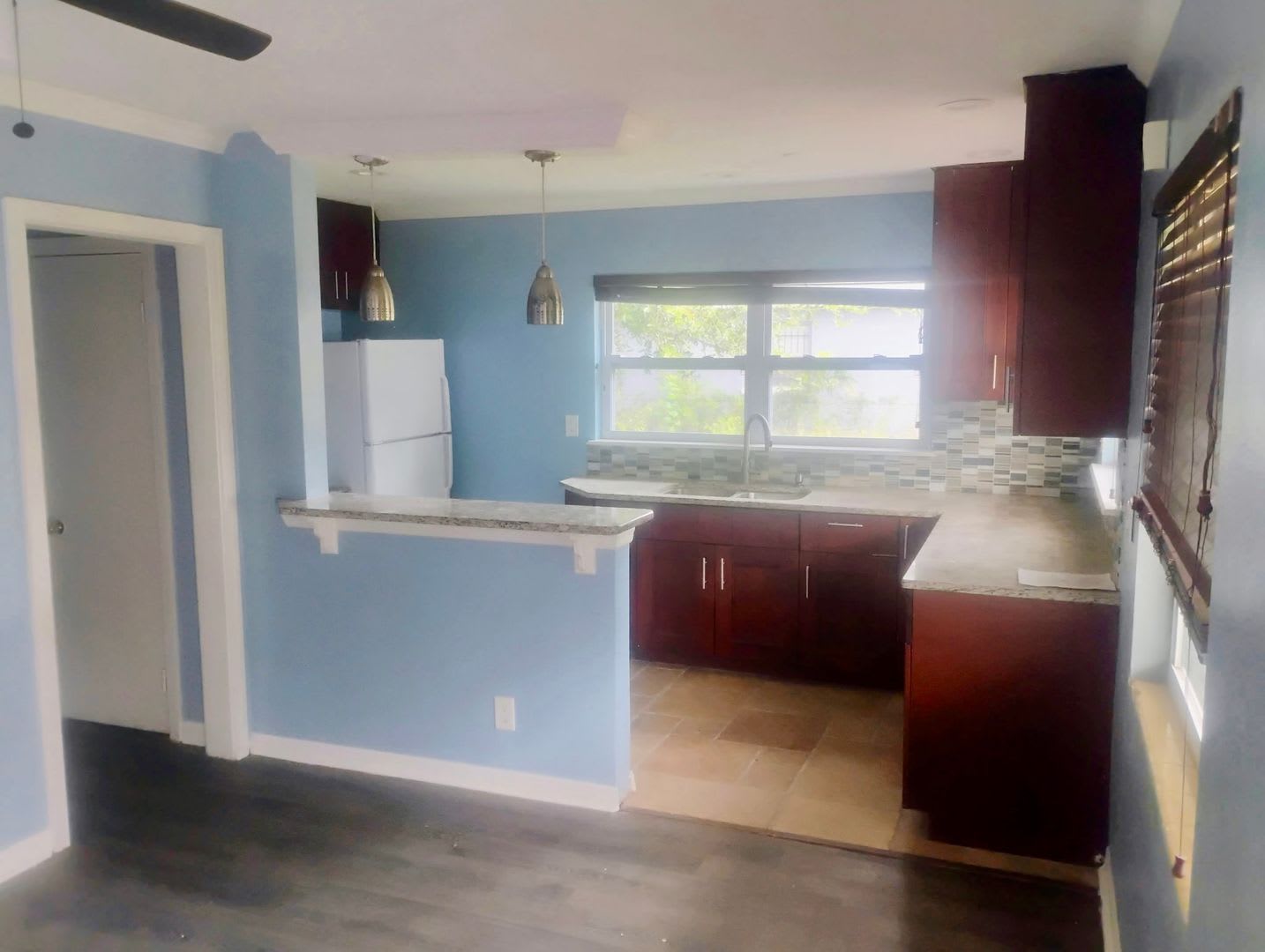 Great 3 Bedroom for rent! Reasonable Rent! – photo 3
