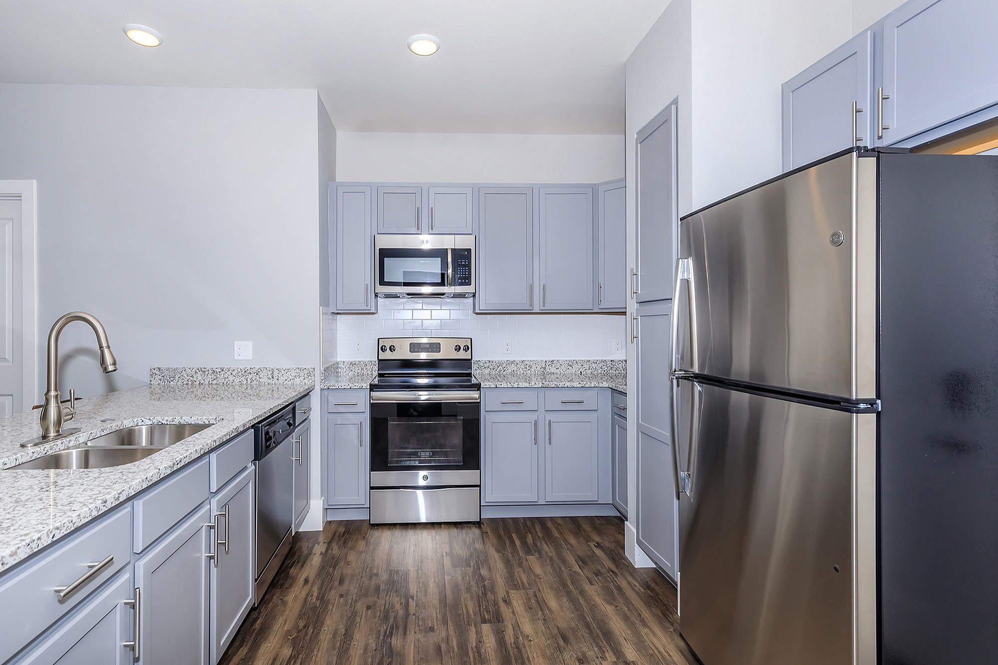 Overlook at Mesa Creek Apartments – photo 3