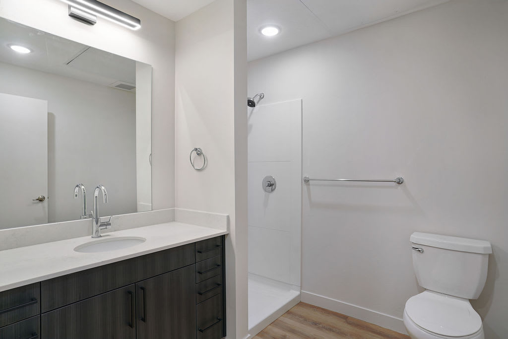 9Ten West – photo 3