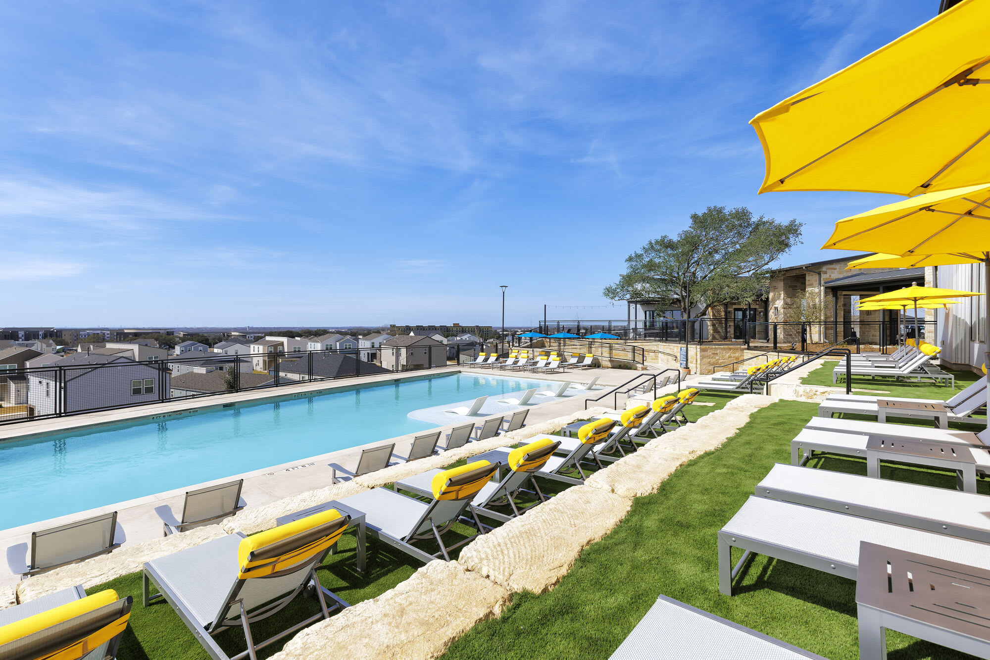 Los Cielos at Brooks Townhomes – photo 2