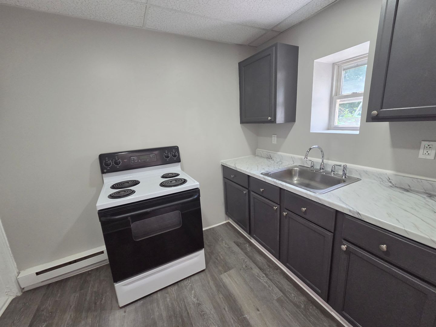 816 Laufer Street – photo 2