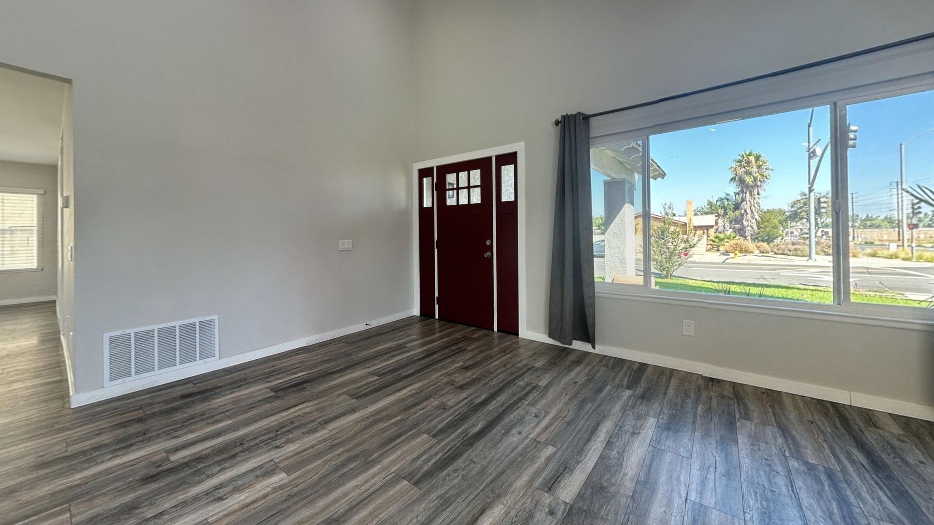 1177 Springbrook St. Charming 3 Bedroom, 2 Bathroom Home in Corona! – photo 4