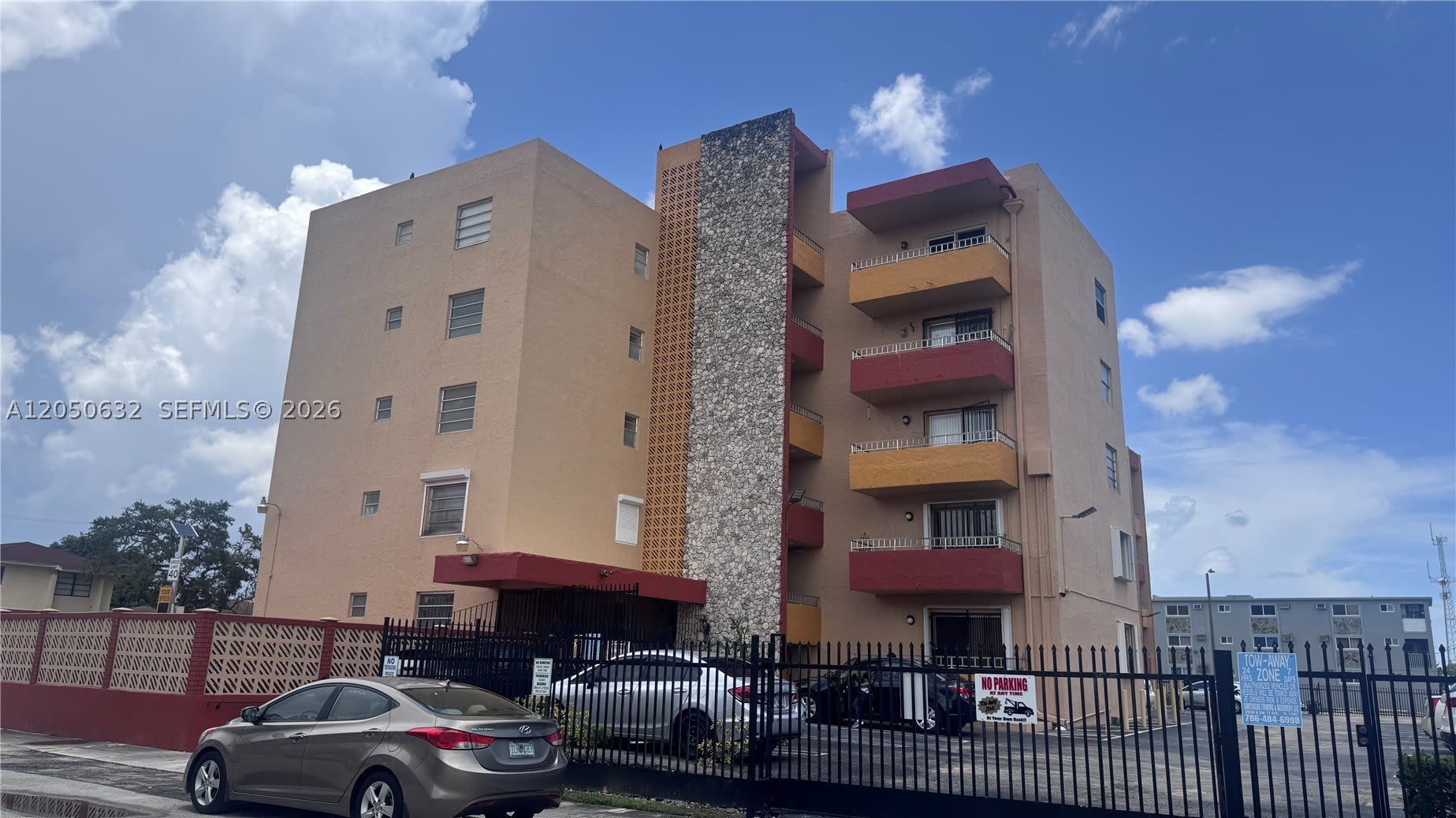 6090 W Flagler St – photo 2