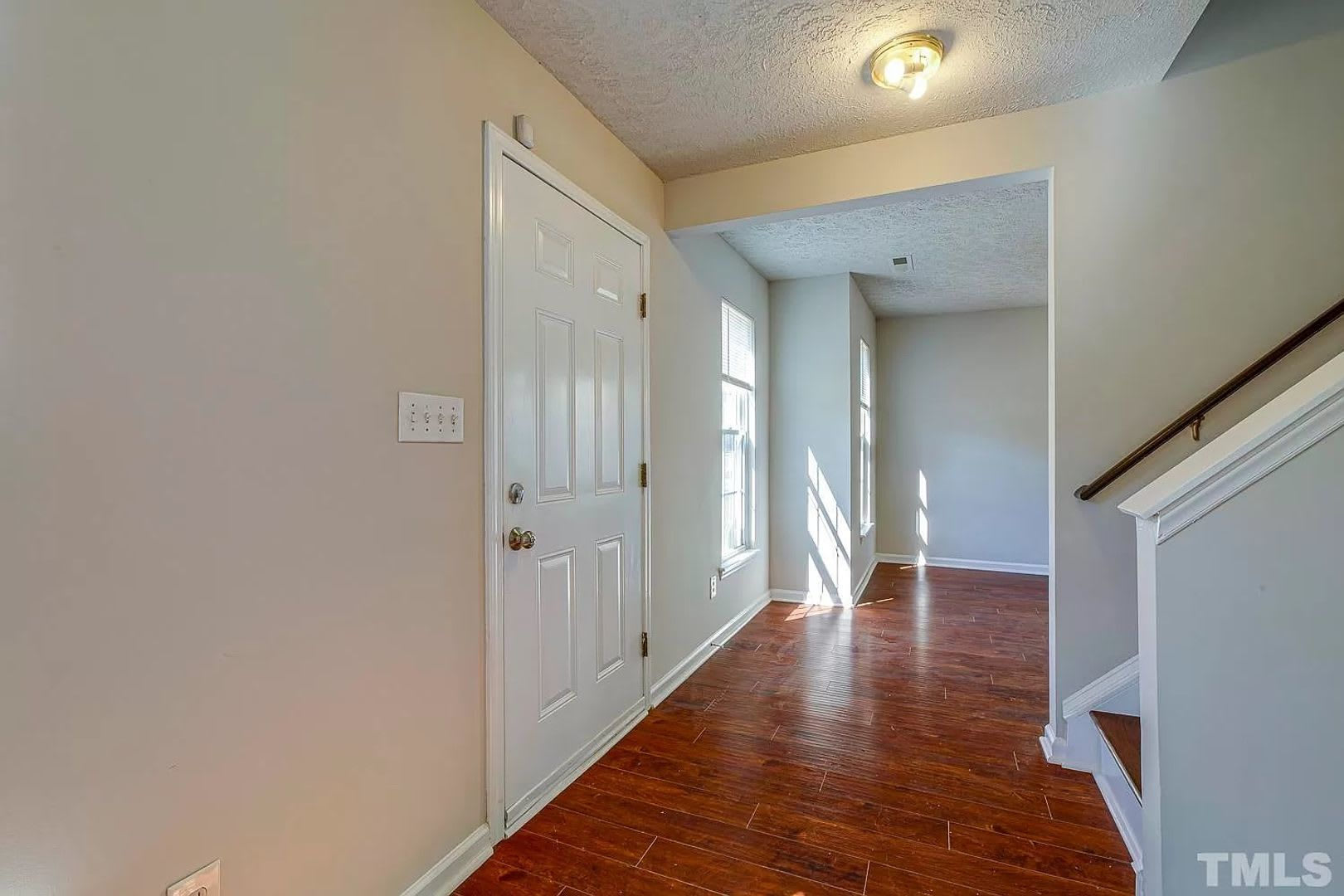 Room in 3 Bedroom Home at Sana Ct – photo 3