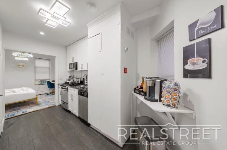109 Madison Street – photo 5