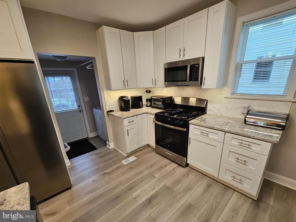 404 W WAYNE AVENUE – photo 4