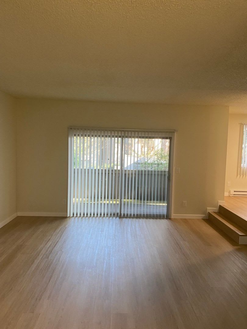 Hilltop Apartments – photo 3