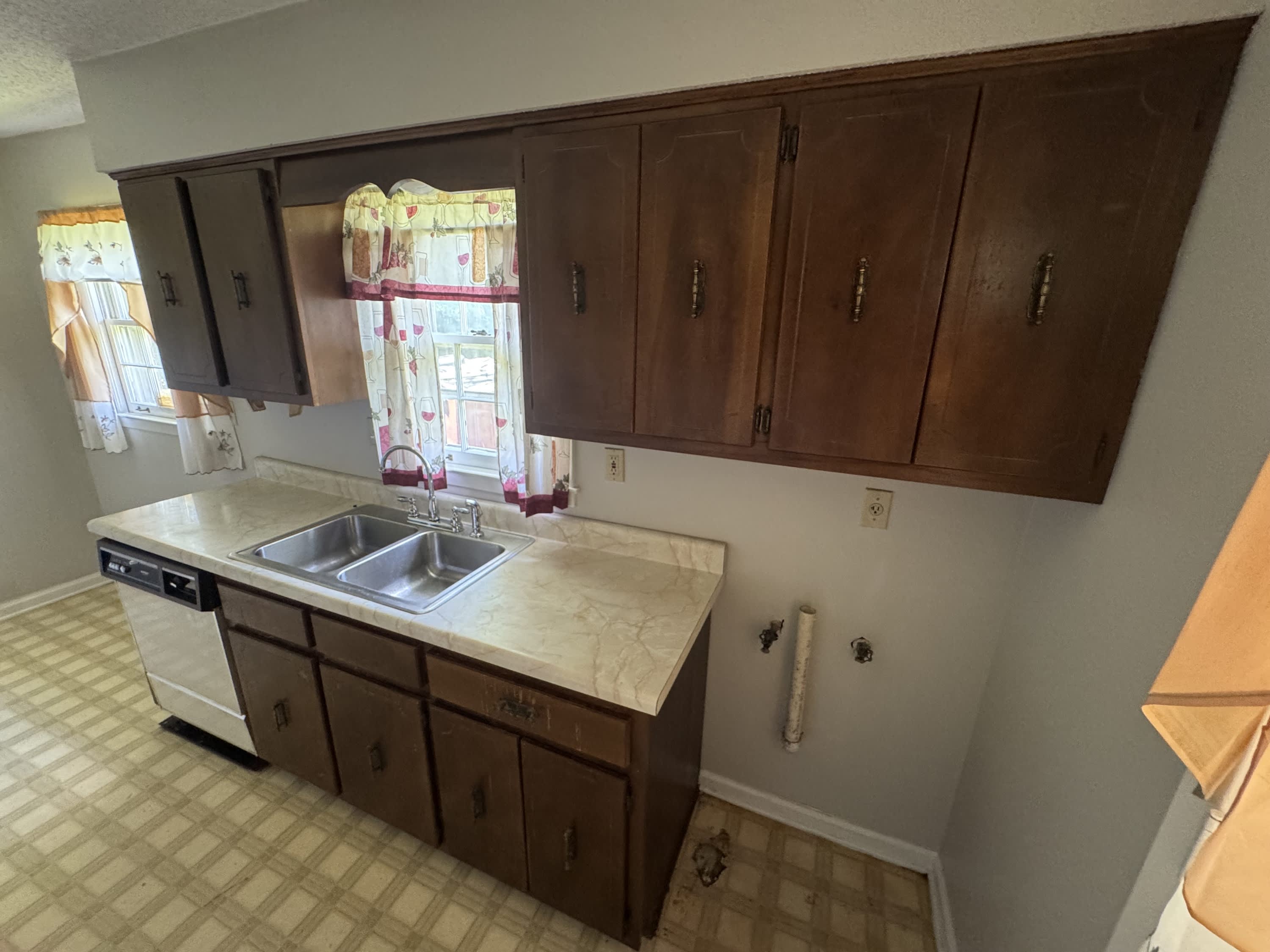 3554 Venable Road – photo 5