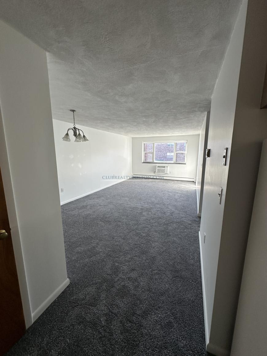 155 Lexington St. – photo 3