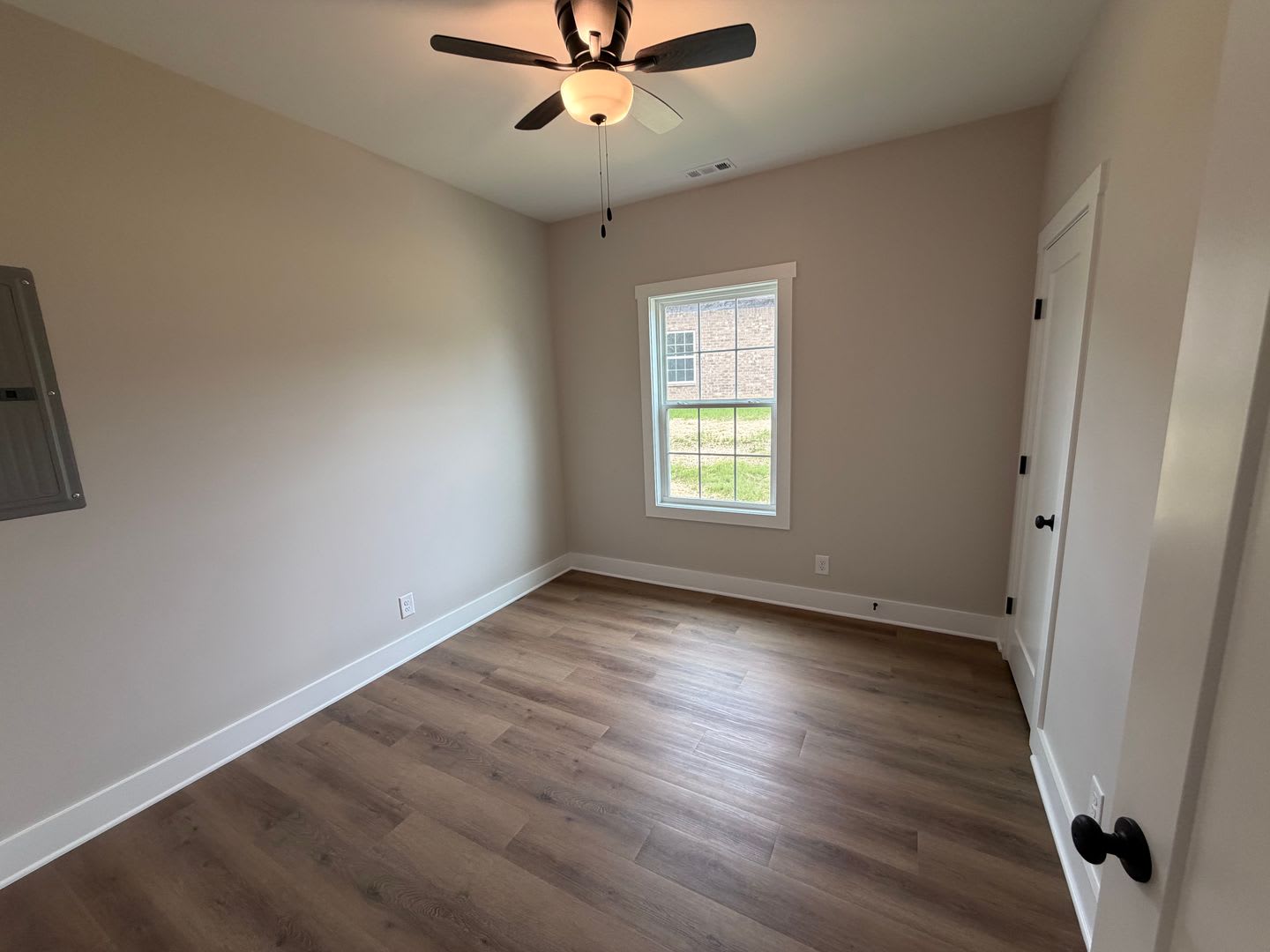 New Construction 3 bed 2 Bath Duplex in Shelbyville – photo 4