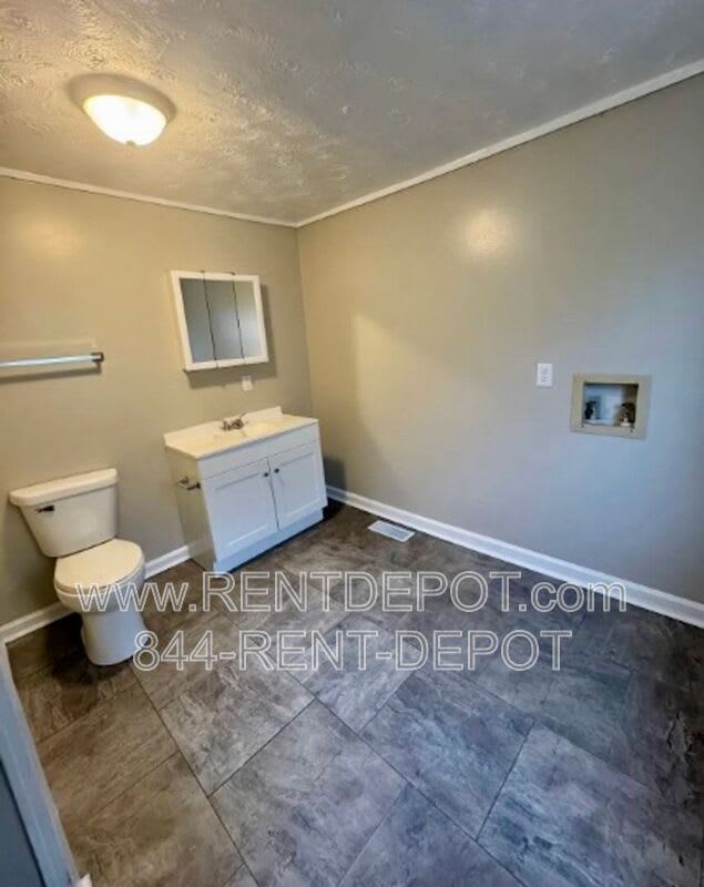 1021 Vanderburgh Ave. – photo 4