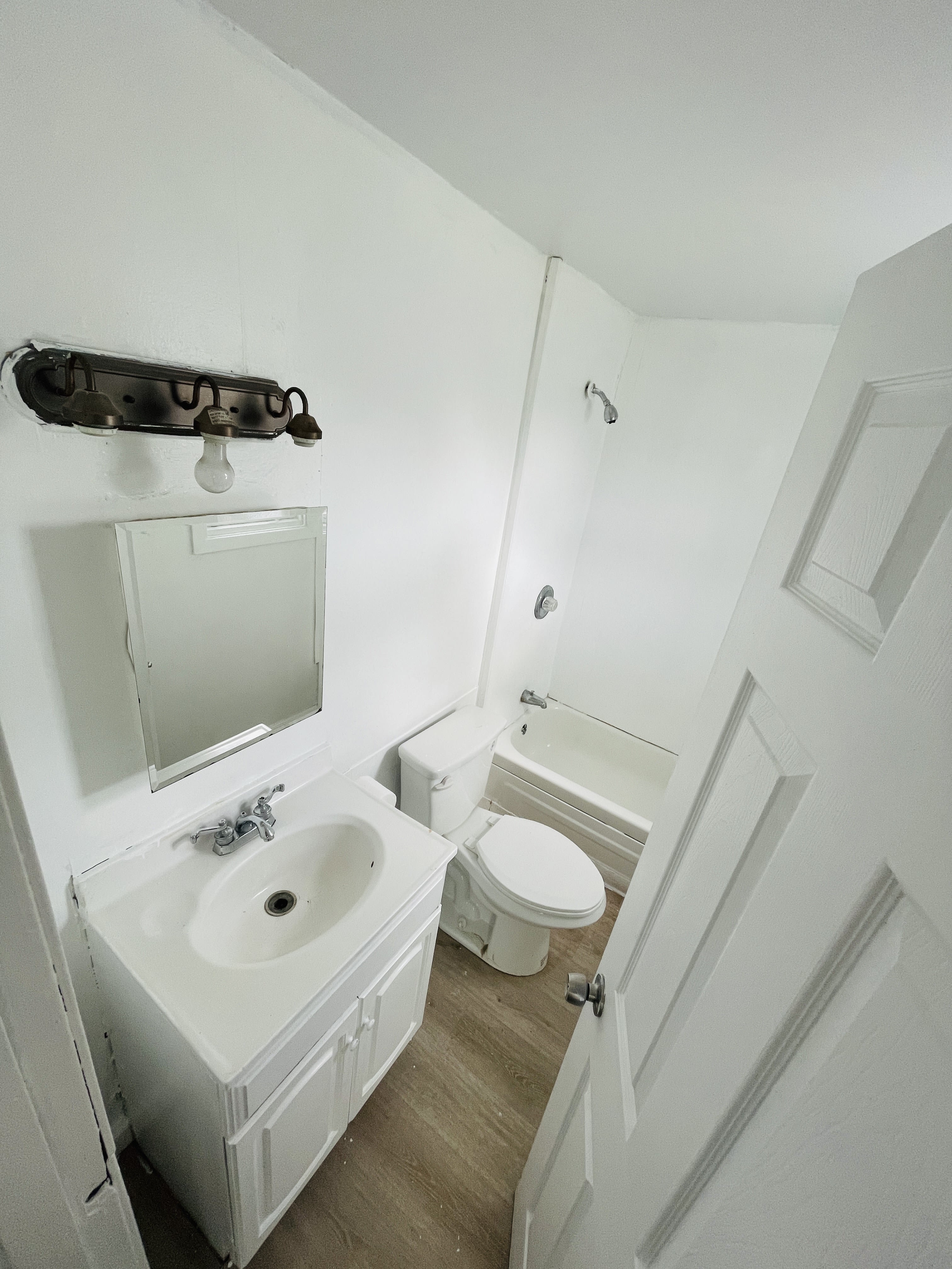 327 Hampshire Street – photo 5