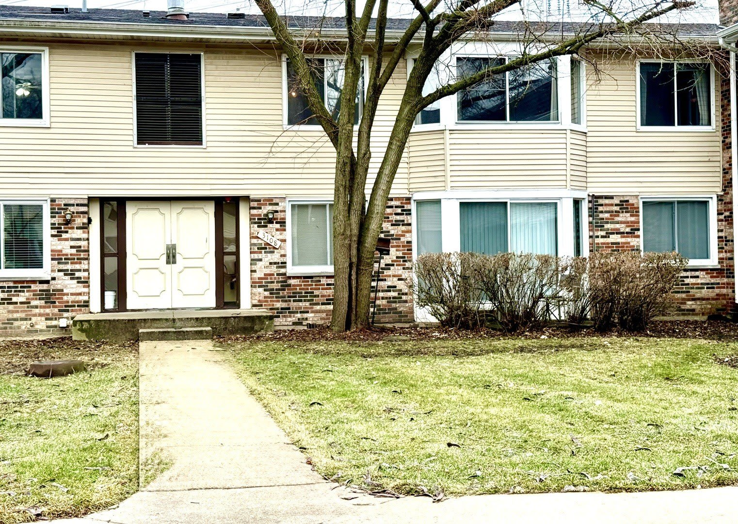 3108 Roberts Drive – photo 1