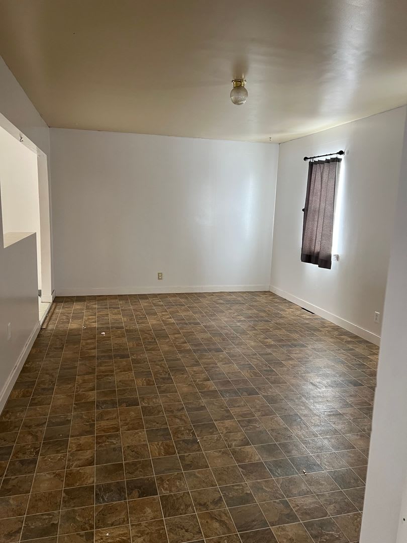 1 Bedroom 1 Bath House – photo 4