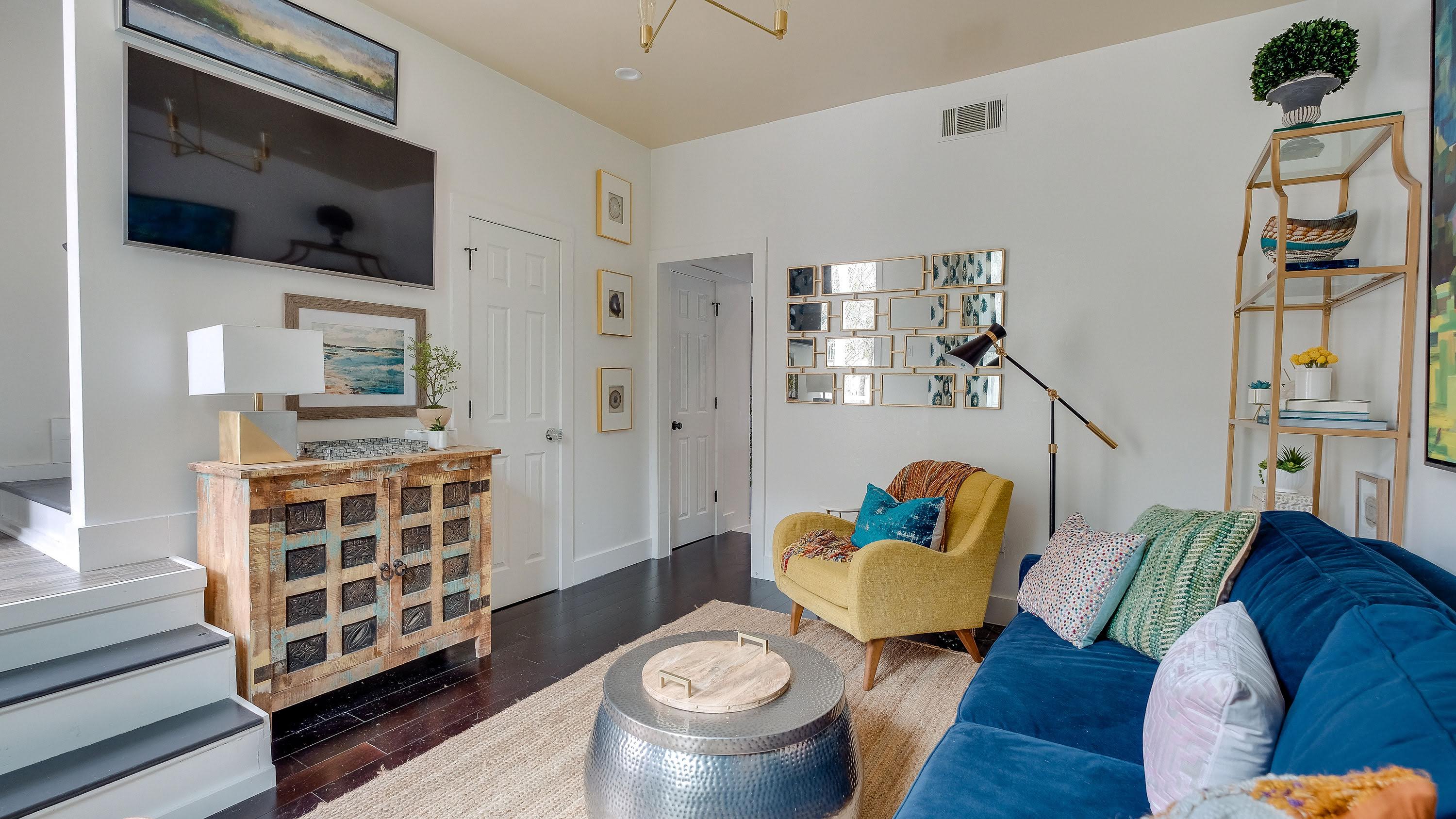 414 E Gaston St – photo 4