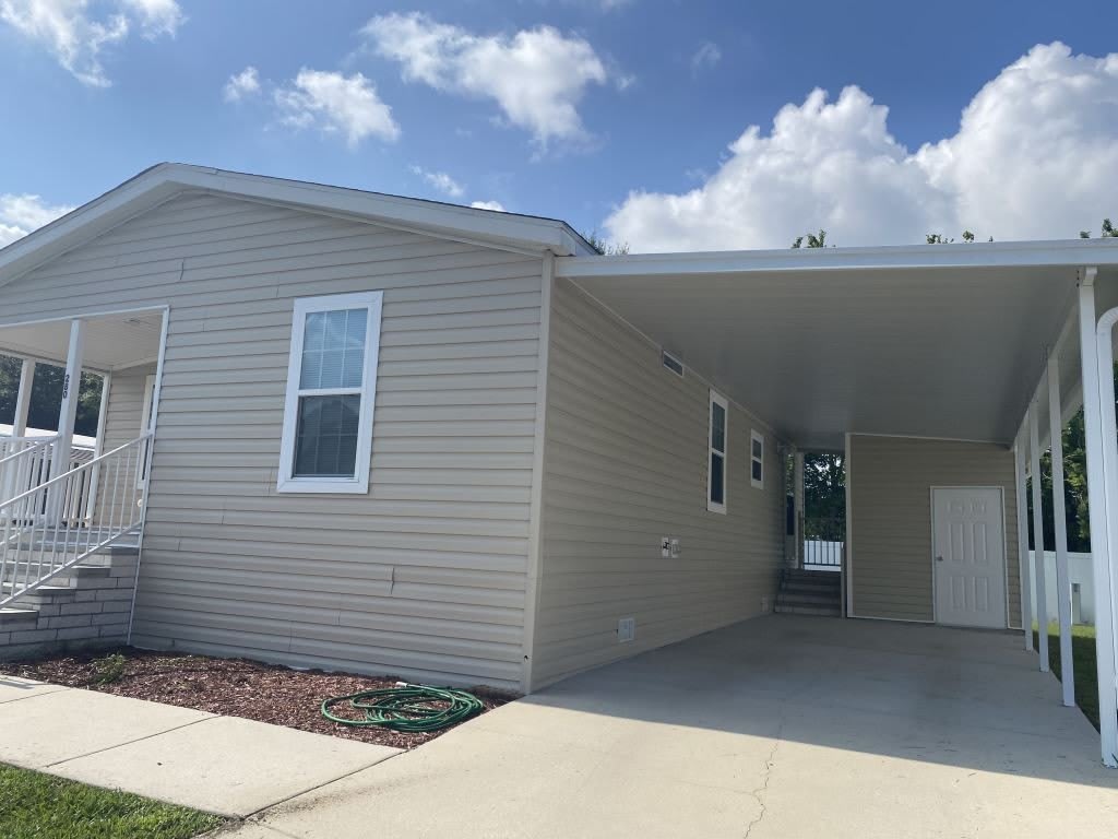 280 Queen Mary Loop – photo 2