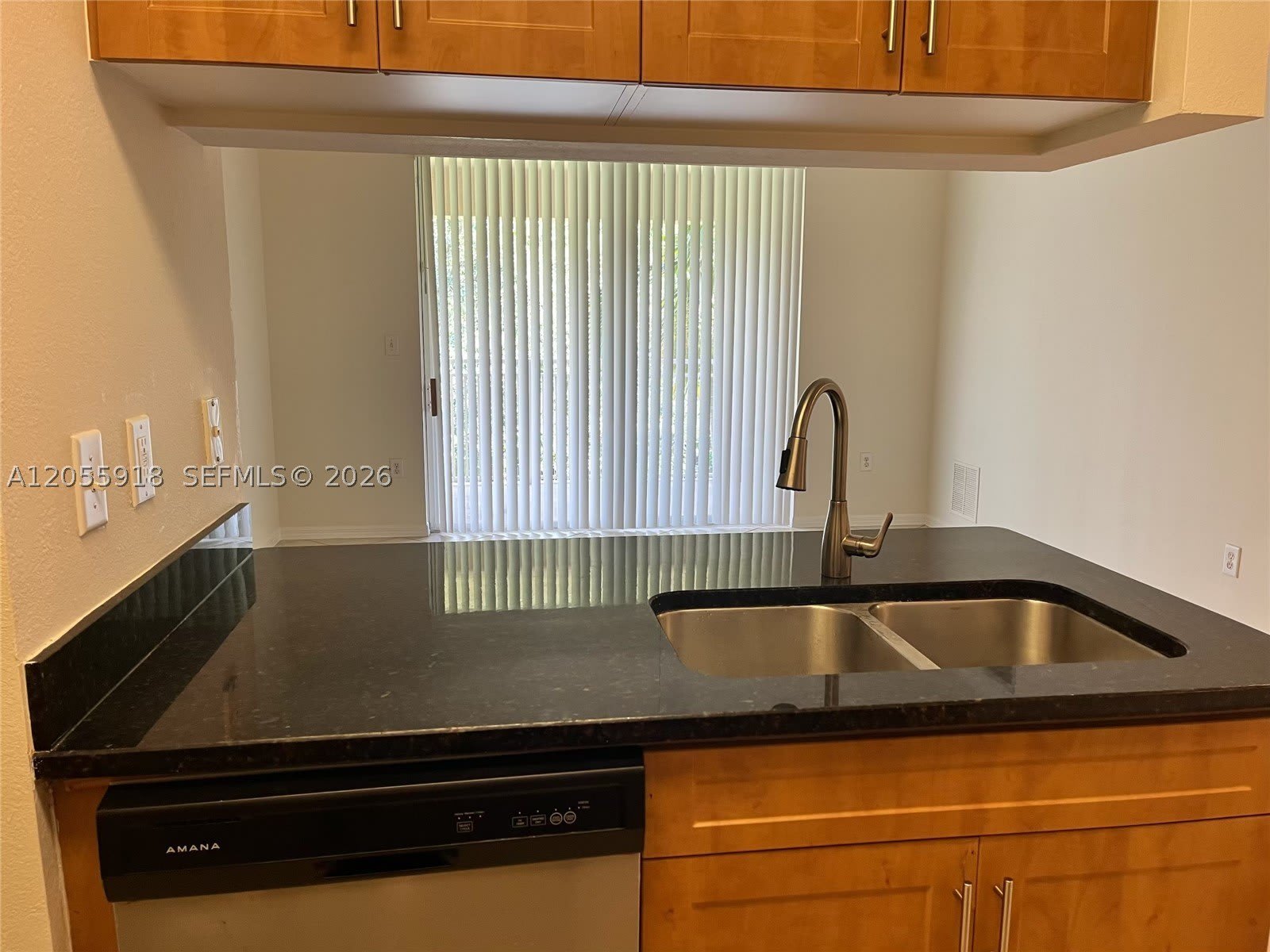 6492 Emerald Dunes Dr – photo 4