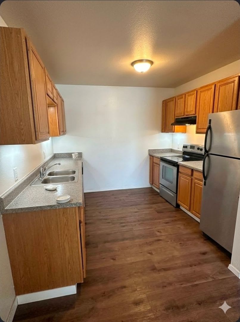 Charming 2BR Duplex in Moses Lake – photo 4