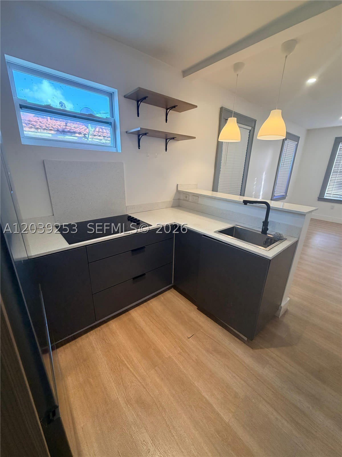 453 NW 25th Ct – photo 2