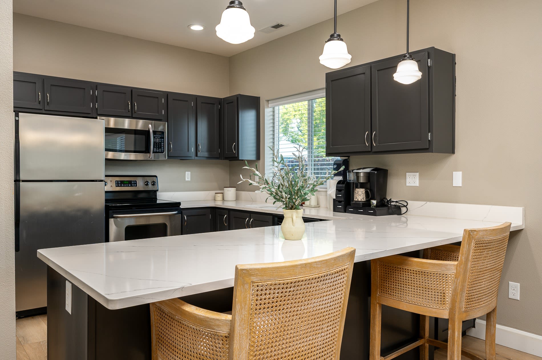 Center Pointe Apartments – photo 2