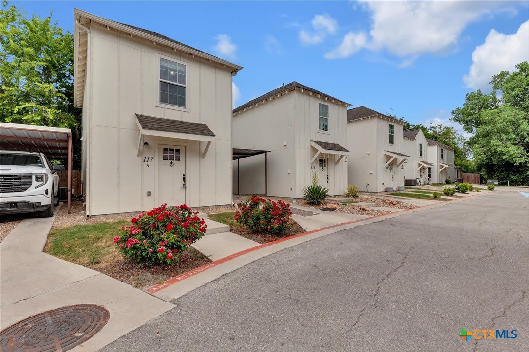 350 Debus Drive – photo 2