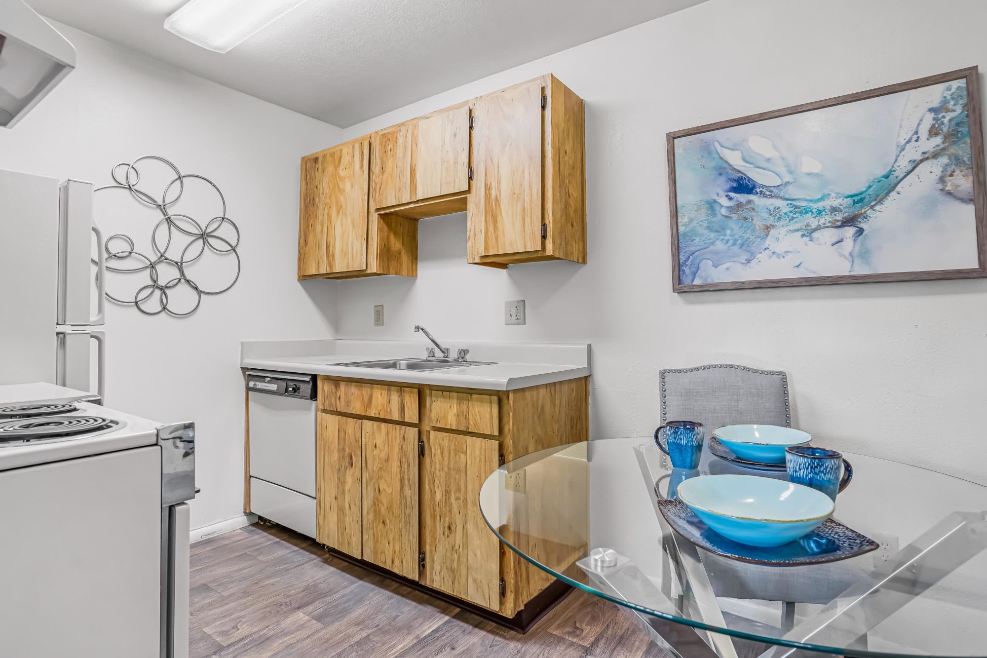 Callaway Apartments – photo 3