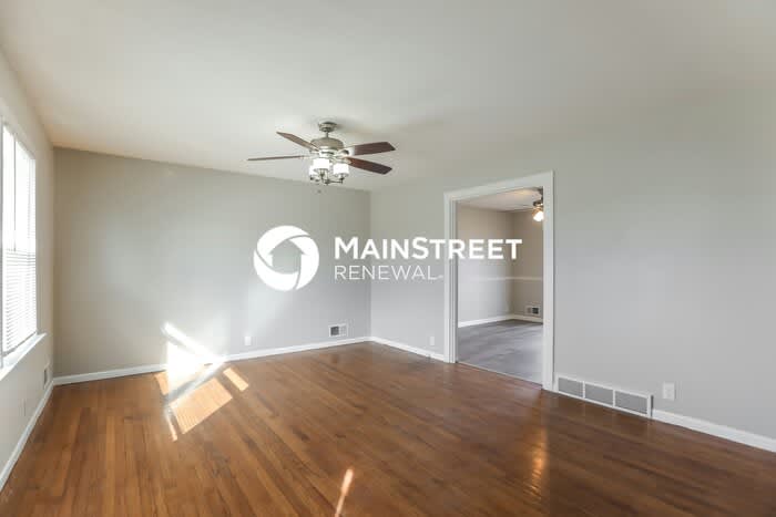 16504 East 33rd Street South – photo 4