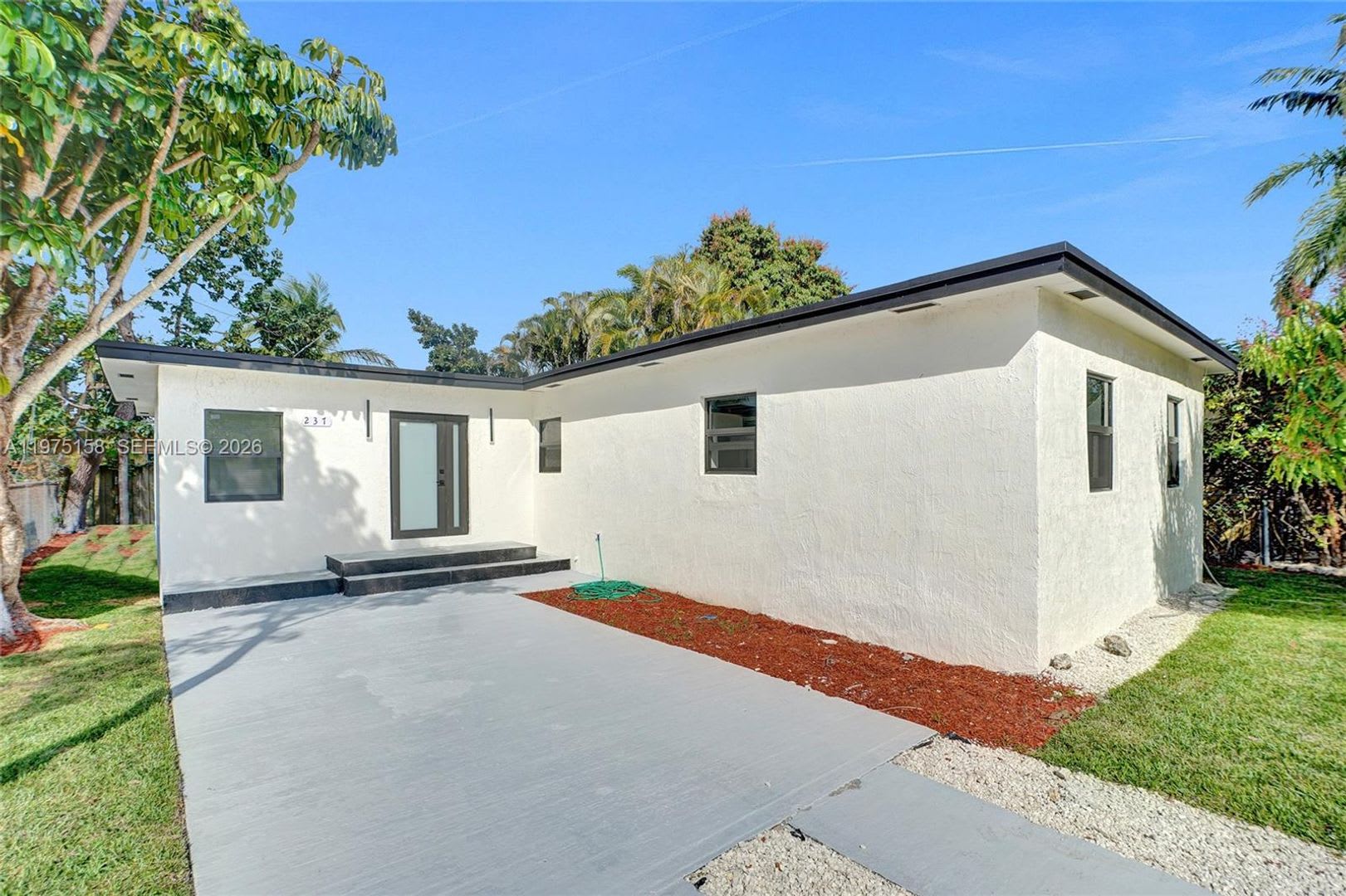 237 NE 110th Terrace 237, Miami, FL 33161 – photo 5