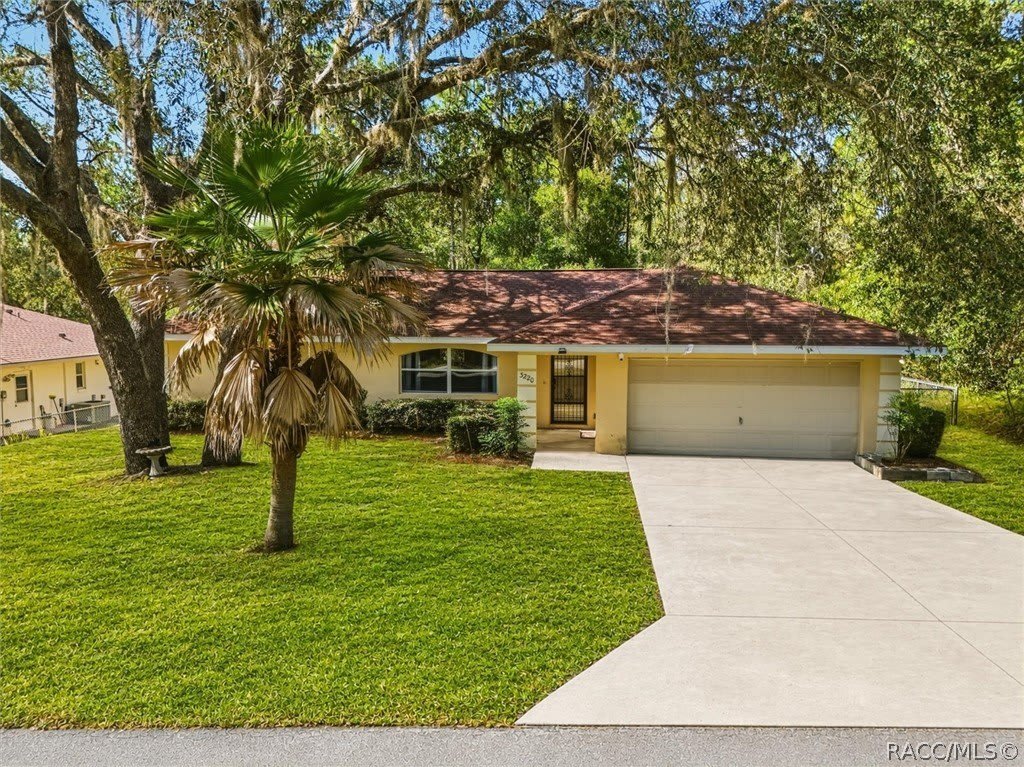 3220 E Rogers Street – photo 1