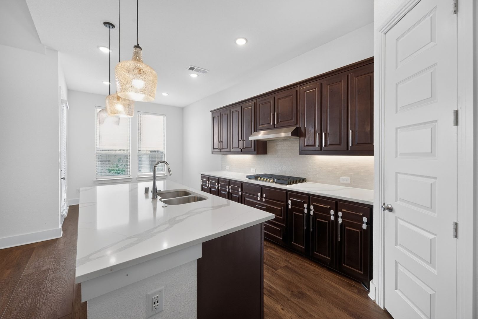 Spacious 4Br House In Aubrey – photo 4