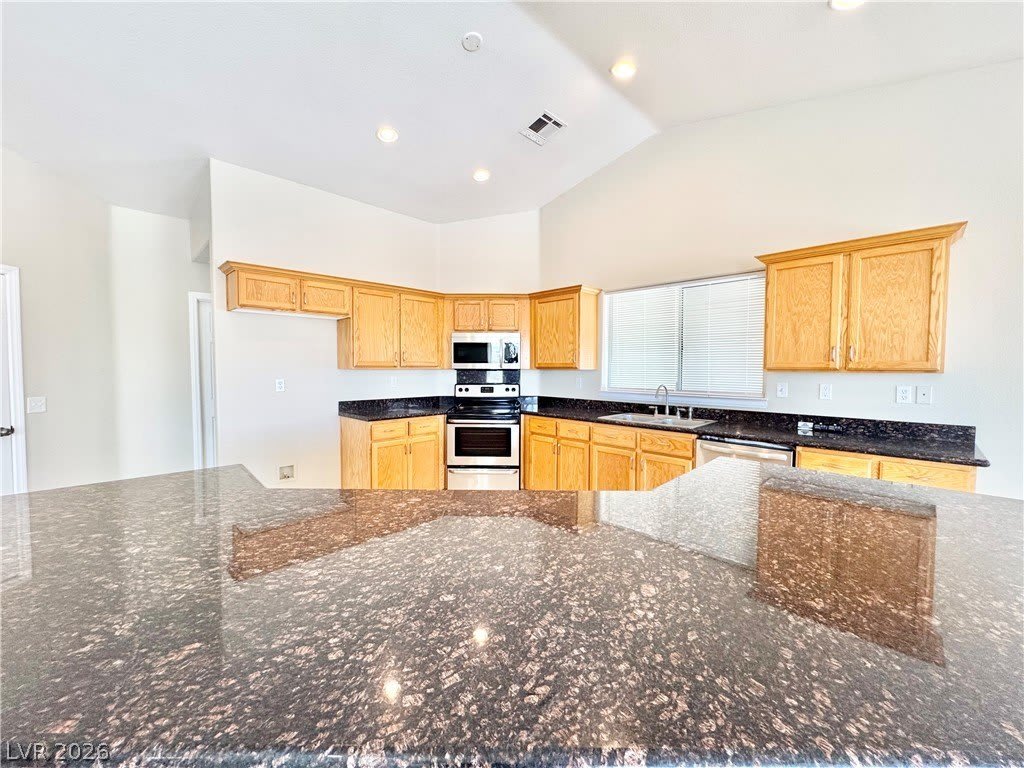 2281 S Zuni Avenue – photo 5