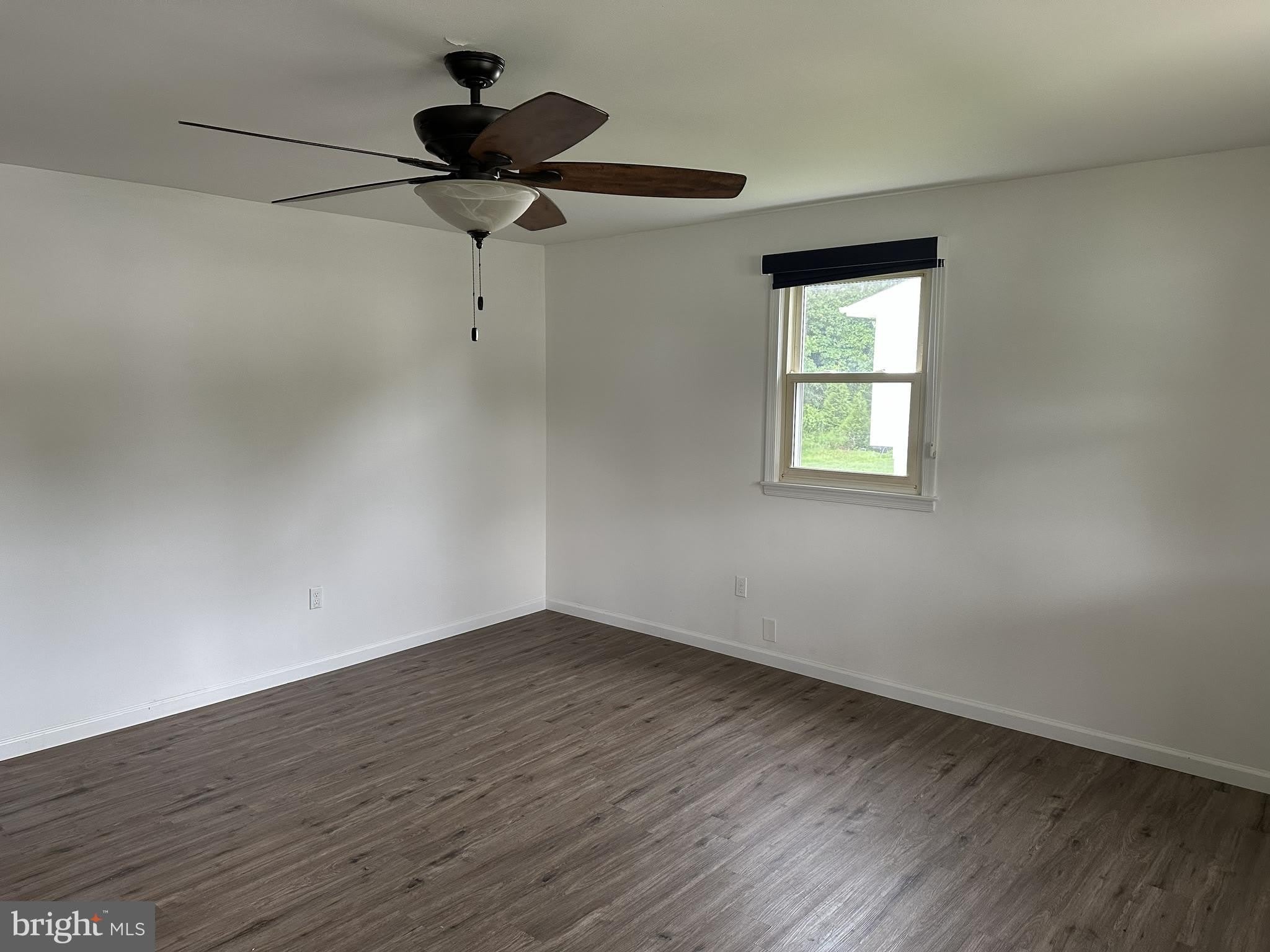 1447 KNIGHT Avenue – photo 3