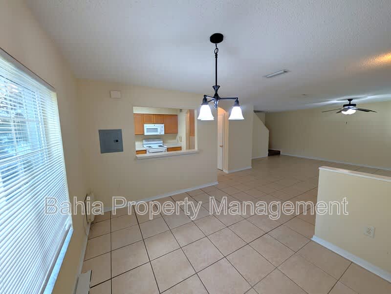 4053 Dolphin Dr – photo 4
