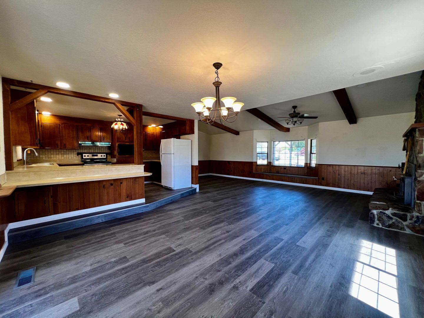 Non-Refundable & Security Deposit Total: $2200.00 – photo 4