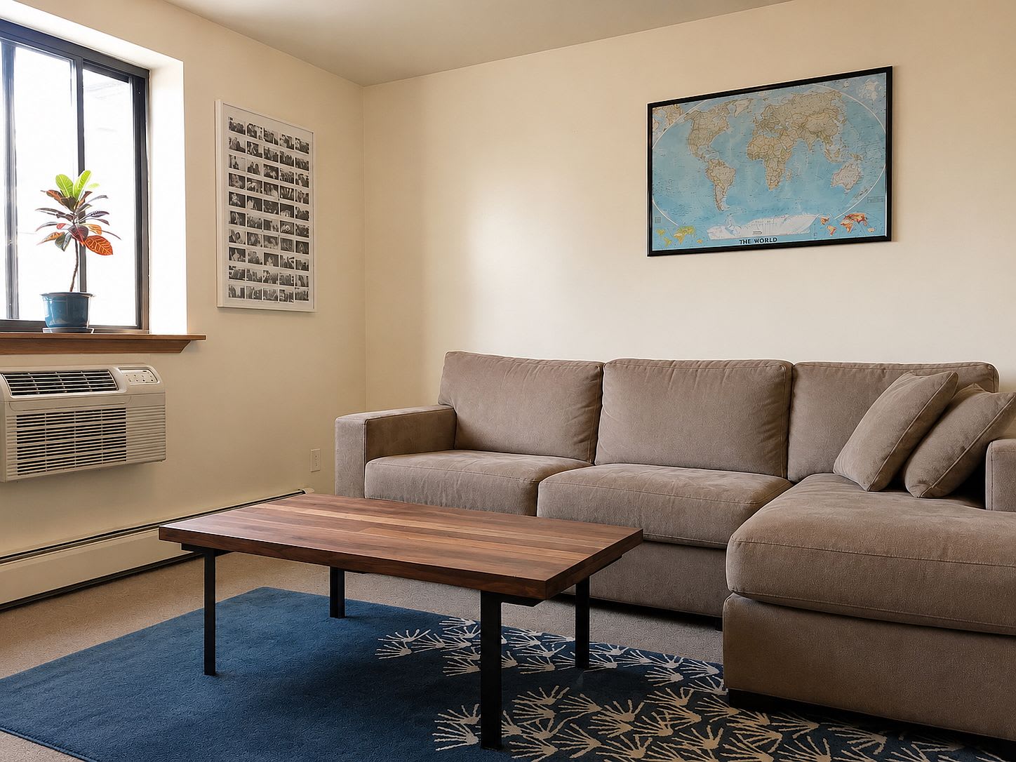 655 Grand St Apt 3R – photo 1