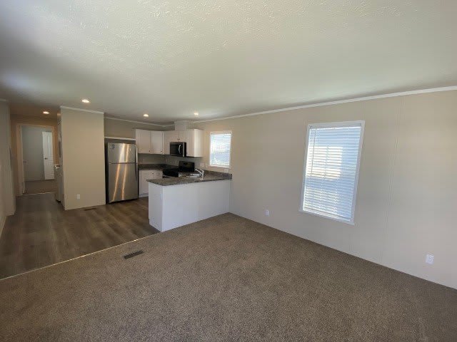 3660 S Lapeer Road – photo 4