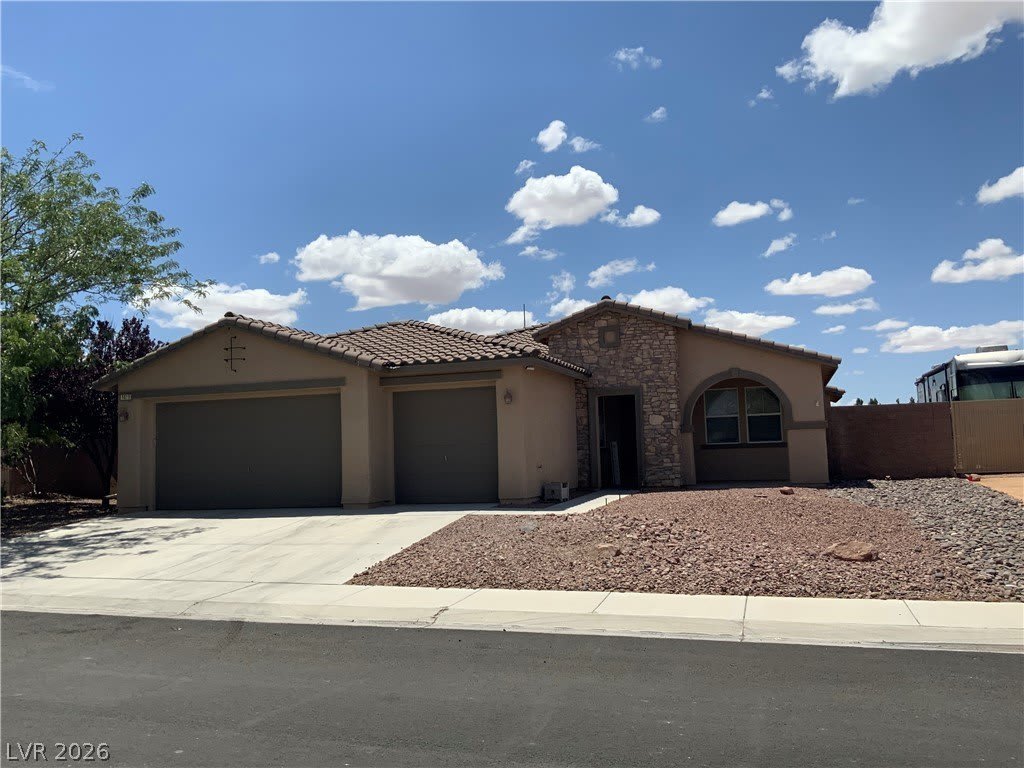 5819 E Badlands Lane – photo 3